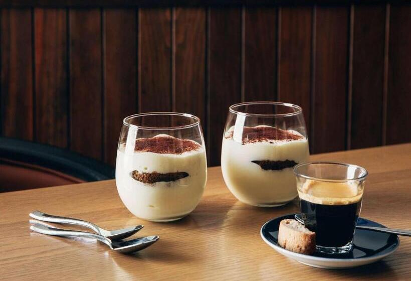 Отель Fairmont Tremblant