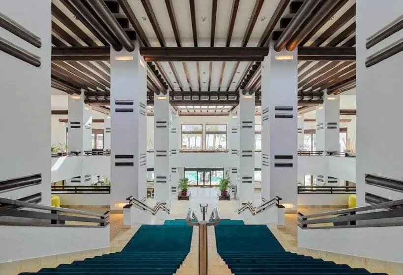 酒店 H10 Estepona Palace