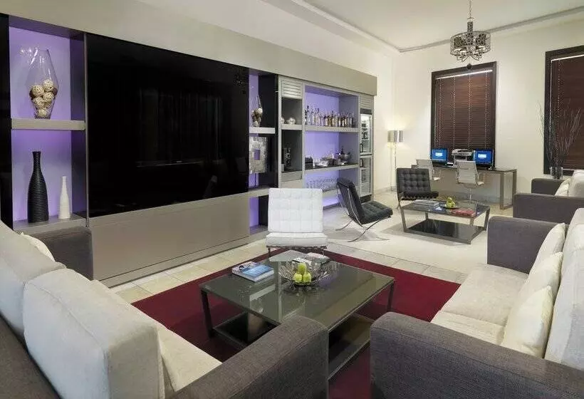 酒店 H10 Estepona Palace