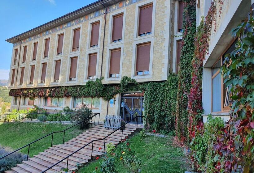 Hotel Acebos Arriondas