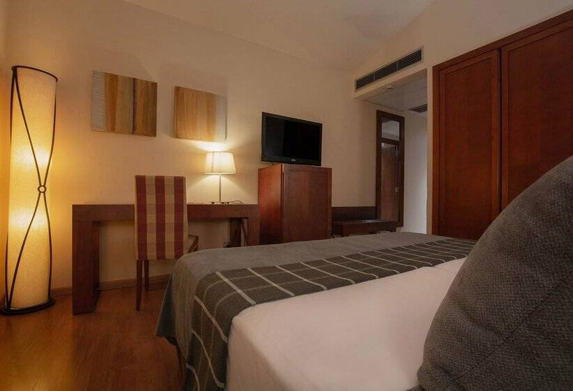 هتل Màgic Andorra by Nexta