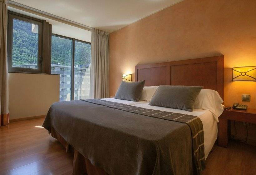 هتل Màgic Andorra by Nexta