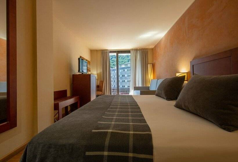 هتل Màgic Andorra by Nexta