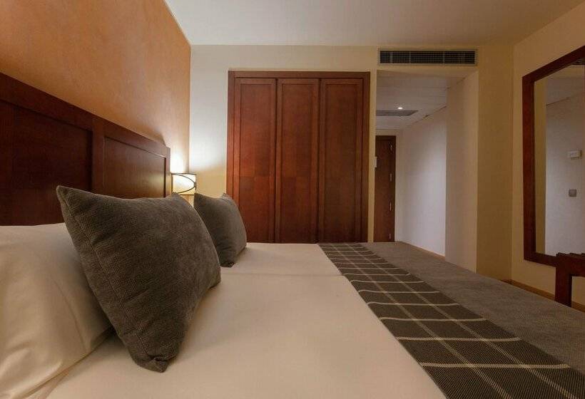 هتل Màgic Andorra by Nexta