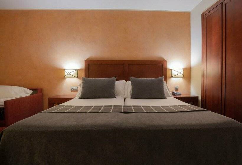 هتل Màgic Andorra by Nexta