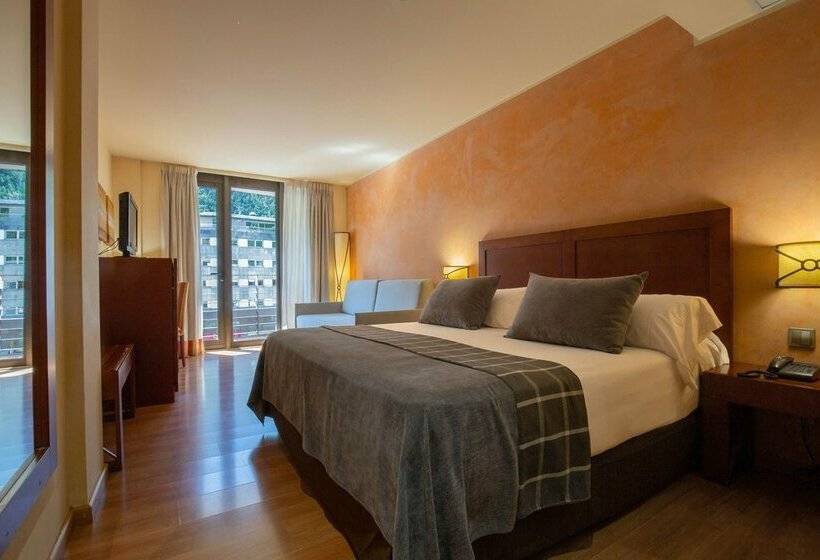 هتل Màgic Andorra by Nexta
