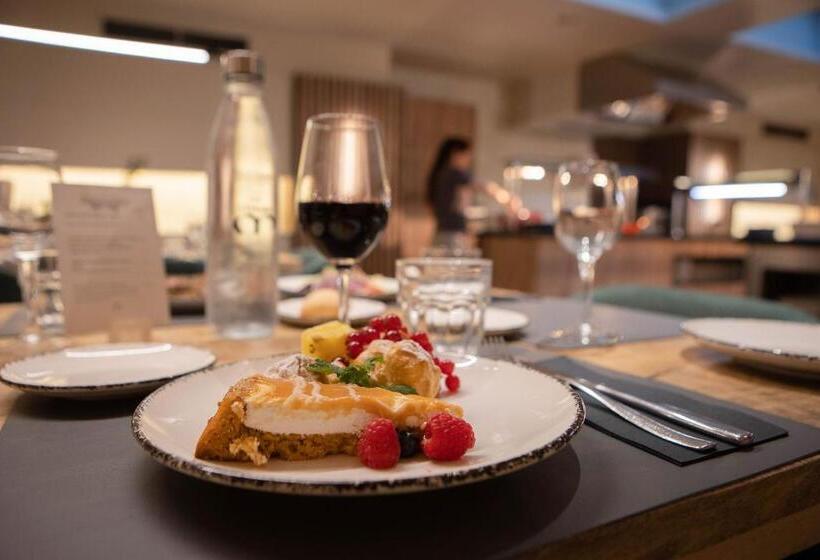 هتل Màgic Andorra by Nexta