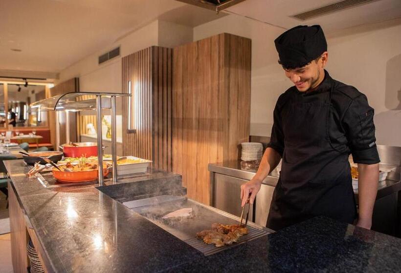 هتل Màgic Andorra by Nexta