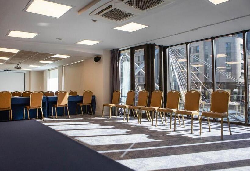 هتل Màgic Andorra by Nexta