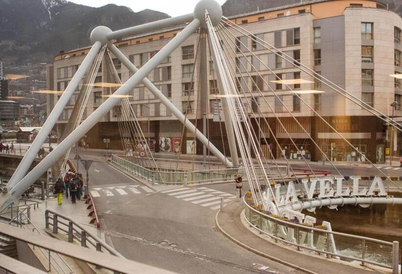 هتل Màgic Andorra by Nexta