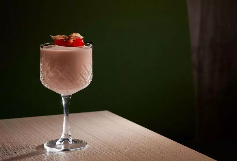 Отель NH Collection Heidelberg