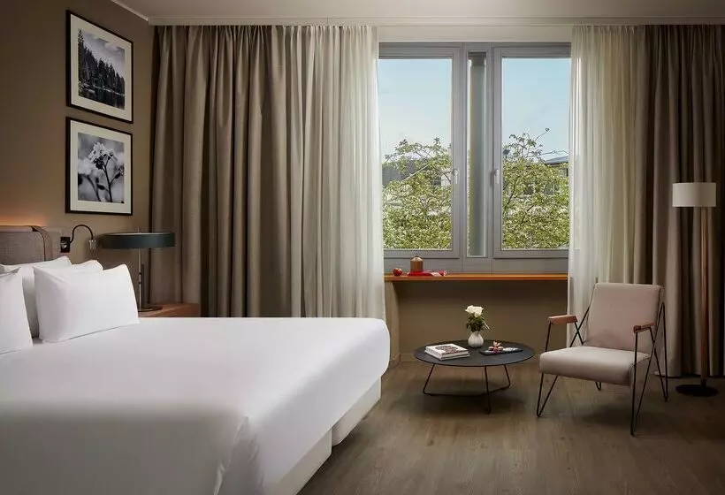 Отель NH Collection Heidelberg