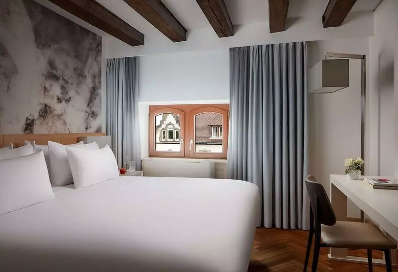 Отель NH Collection Heidelberg