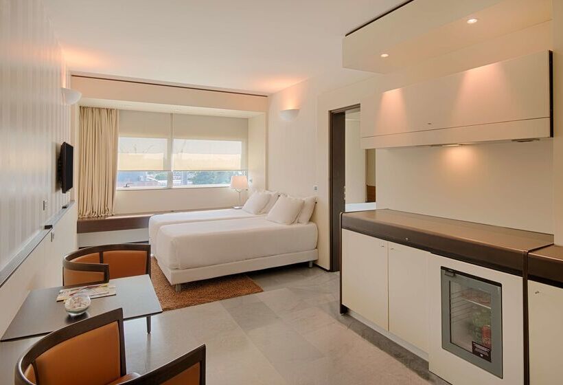 Otel NH Venezia Laguna Palace