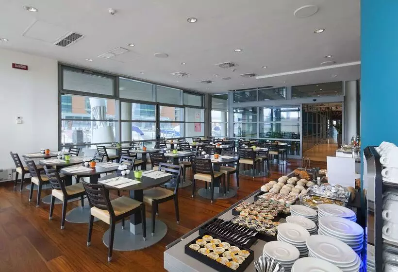 Szálloda NH Venezia Laguna Palace