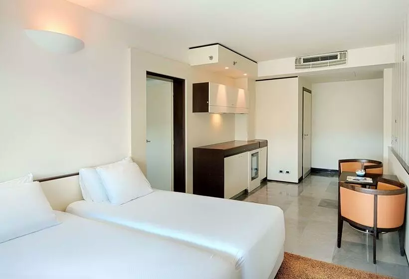 Szálloda NH Venezia Laguna Palace