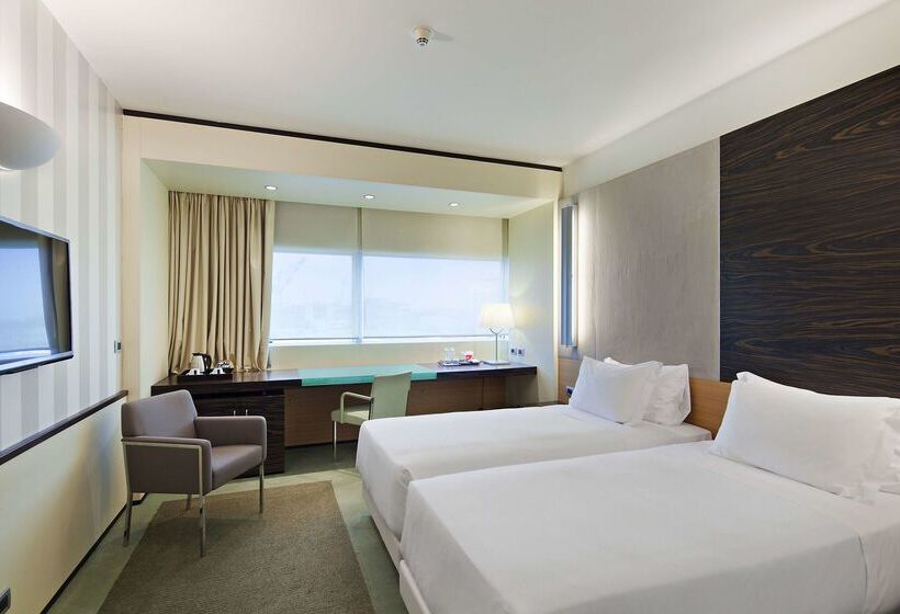 Otel NH Venezia Laguna Palace