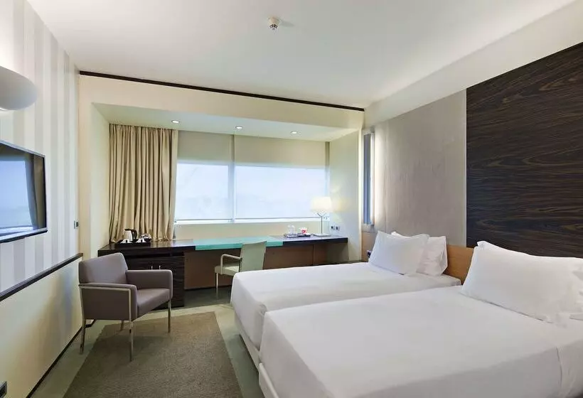 Szálloda NH Venezia Laguna Palace