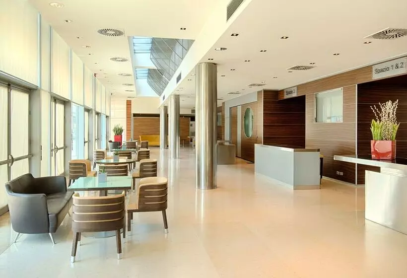 Szálloda NH Venezia Laguna Palace