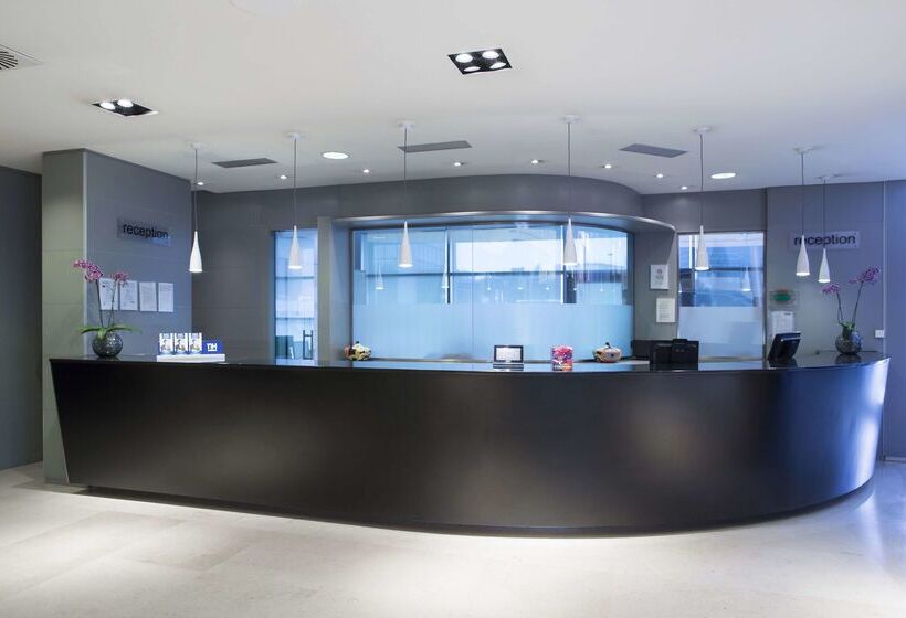 Otel NH Venezia Laguna Palace