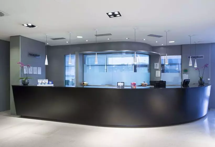 Szálloda NH Venezia Laguna Palace