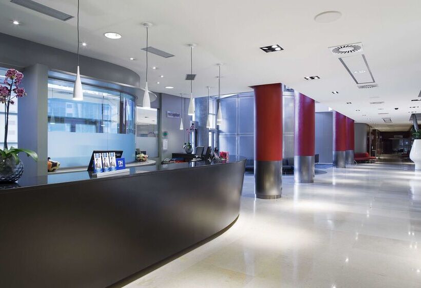 Otel NH Venezia Laguna Palace