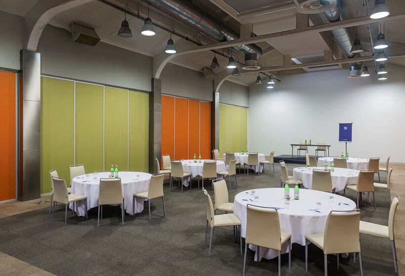 Otel NH Venezia Laguna Palace