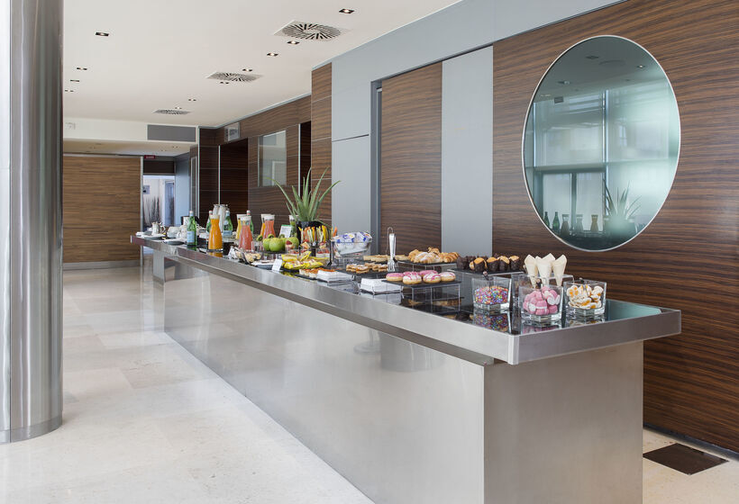 Otel NH Venezia Laguna Palace