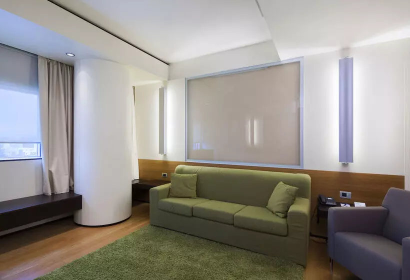 Szálloda NH Venezia Laguna Palace