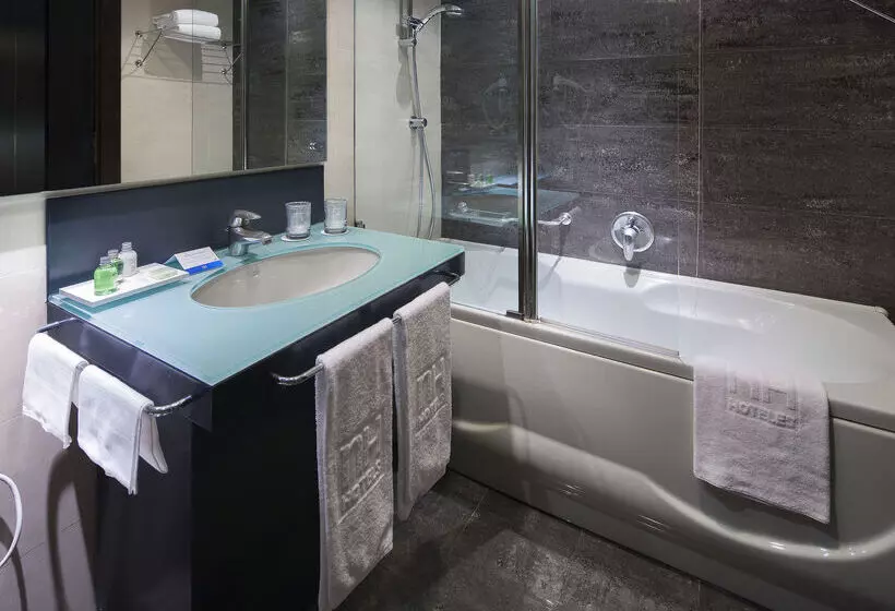 Szálloda NH Venezia Laguna Palace