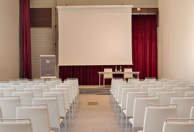 Otel NH Venezia Laguna Palace