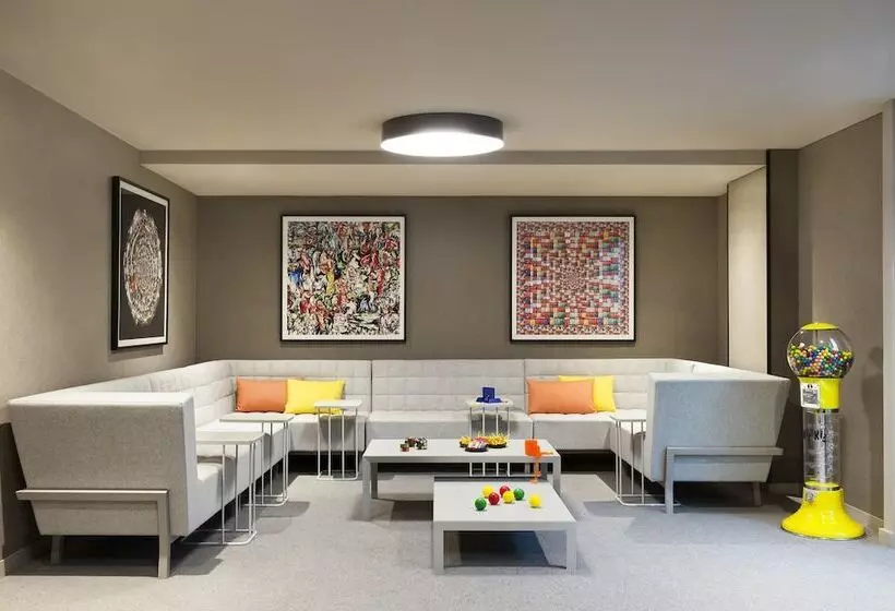 בית מלון כפרי Ovolo Woolloomooloo