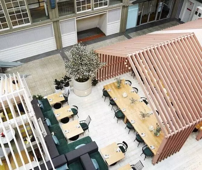 בית מלון כפרי Ovolo Woolloomooloo