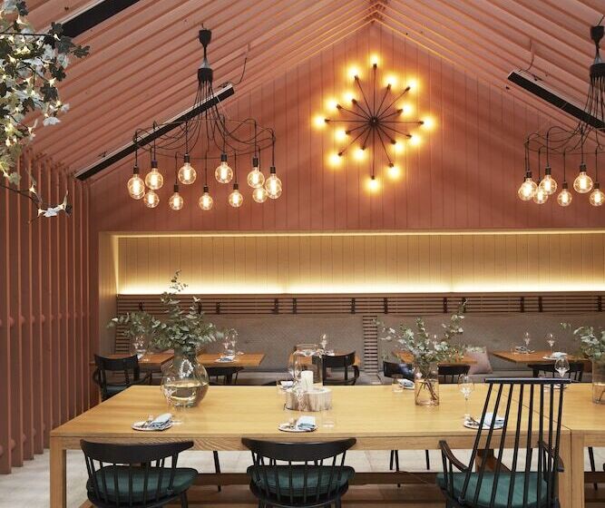 בית מלון כפרי Ovolo Woolloomooloo