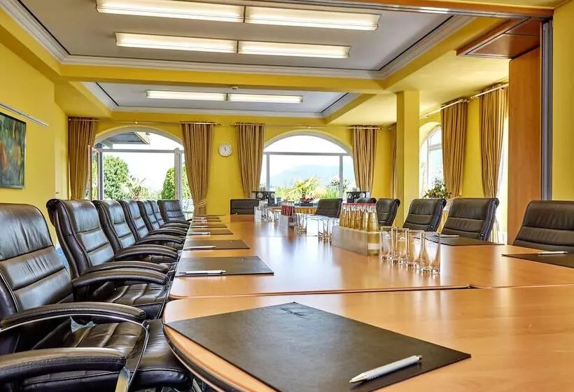 Romantik Alpenhotel Waxenstein