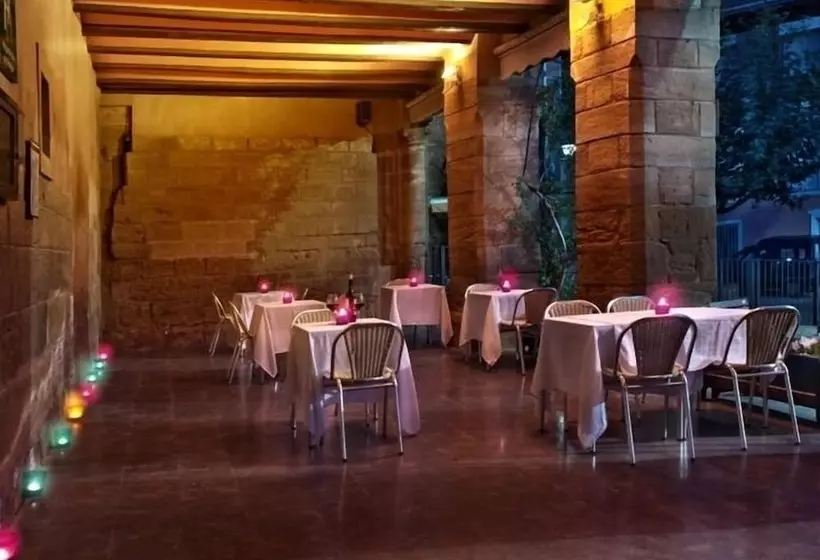 בית מלון כפרי Hospederia De Loarre