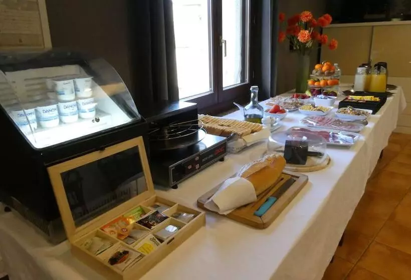 בית מלון כפרי Hospederia De Loarre