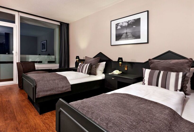 Hotelli Tryp By Wyndham Bad Bramstedt