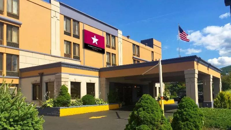 هتل Wingate By Wyndham Fishkill