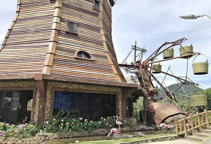 Campuestohan Highland Resort