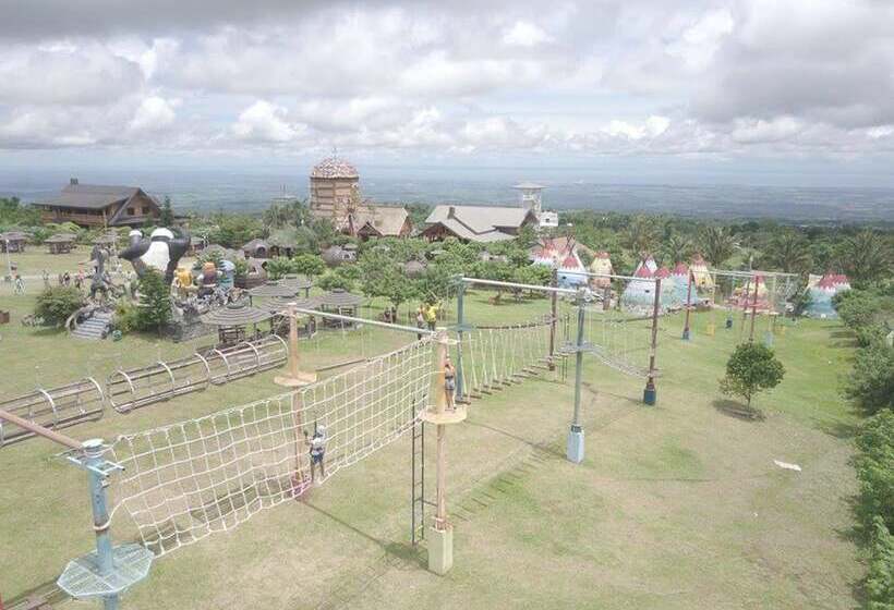 Campuestohan Highland Resort