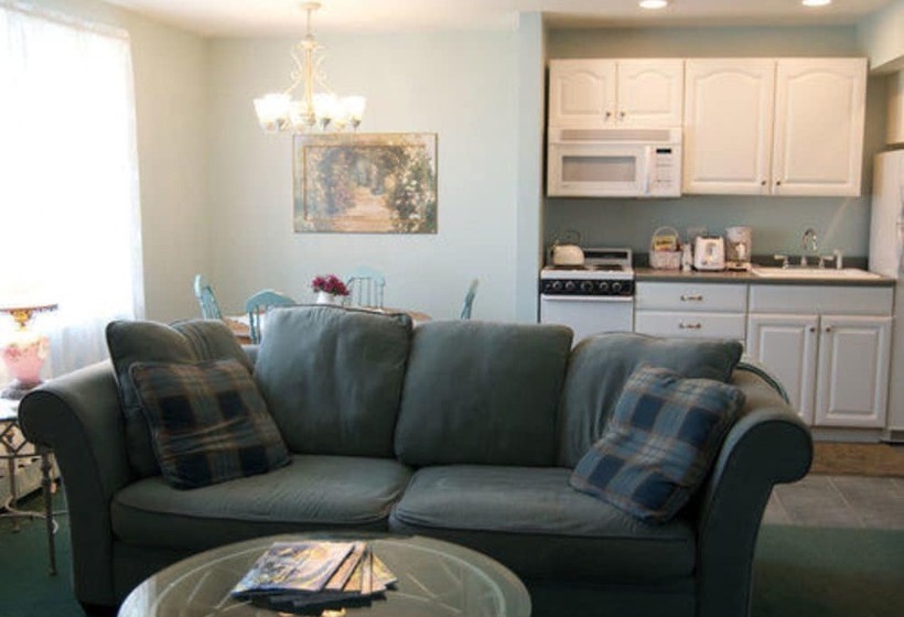 Filigree Inn Bed & Breakfast