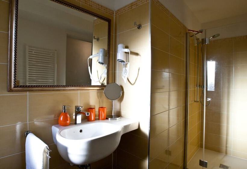 Guesthouse Arosio B&b