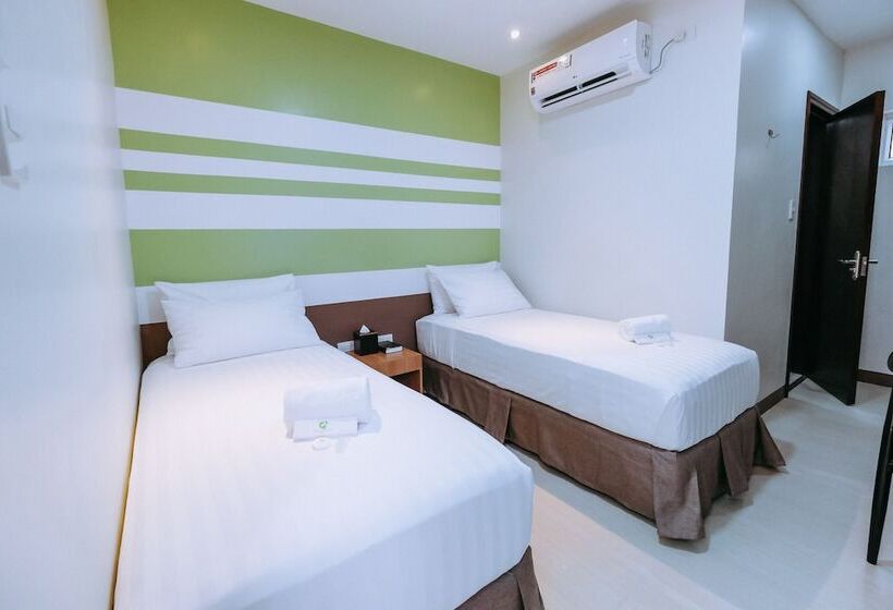 هتل Casitas Verde