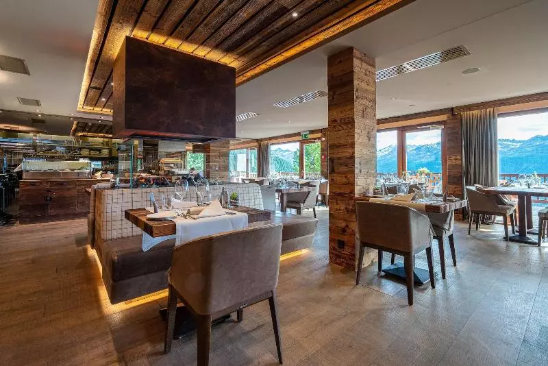 ホテル Chandolin Boutique