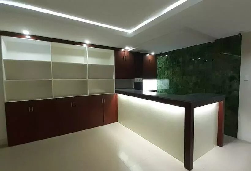 Jrjf Hotel By Oyo Rooms