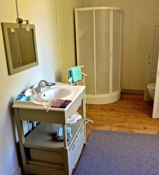 ベッドアンドブレックファースト Chambres D'hôtes Château De Bonabry