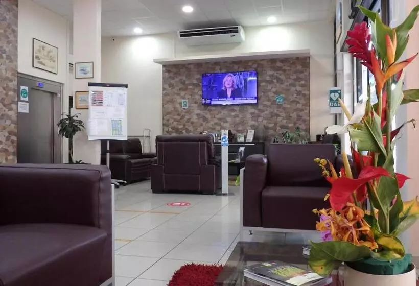 Central Hotel Cayenne