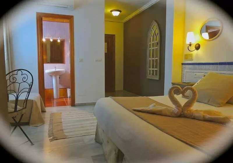 Hostal Boutique Plaza Cantarero