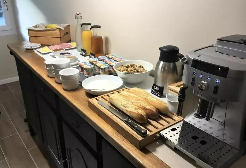 Отель Auberge De La Sagne